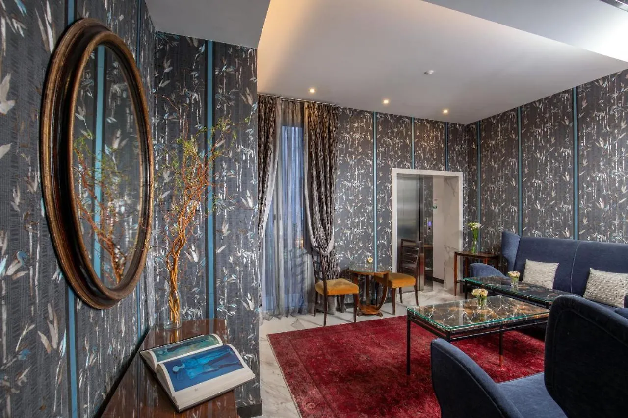 The Inn At The Spanish Steps Luxury Collection - Mario De' Fiori Suite Rome